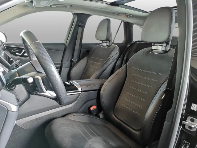 Mercedes-Benz GLC 300 4MATIC AMG Line