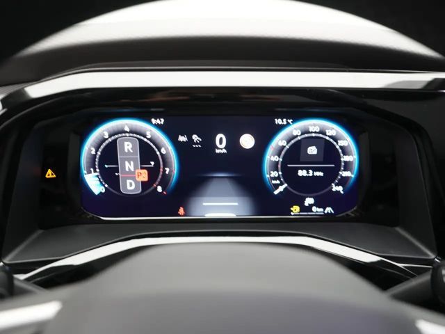 Volkswagen Multivan Lang T7