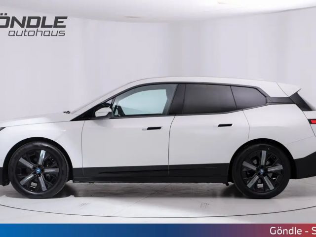 BMW iX xDrive40