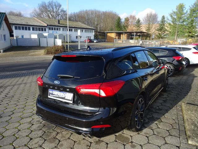 Ford Focus EcoBoost ST Line Wagon