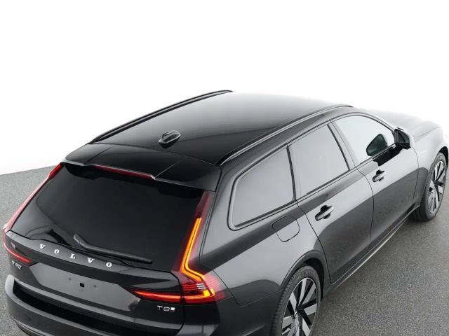 Volvo V90 AWD Dark Plus Recharge