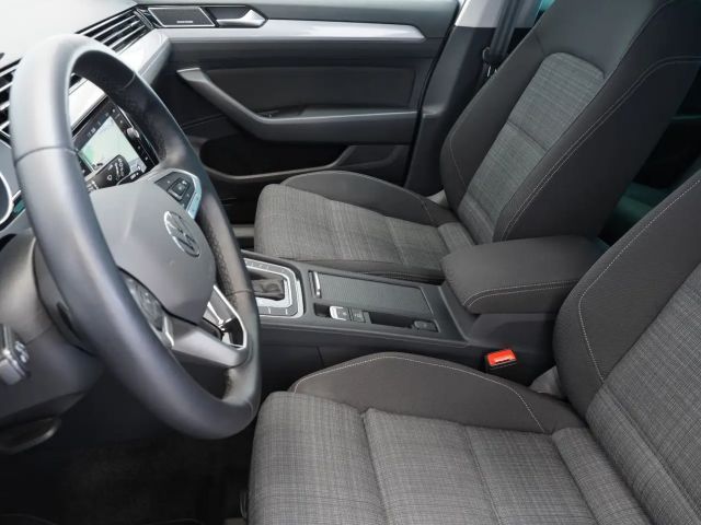 Volkswagen Passat 2.0 TDI Business DSG Variant