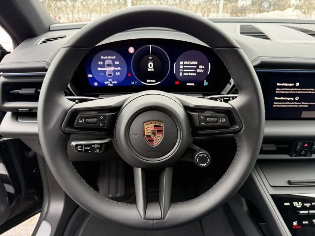 Porsche Macan 4
