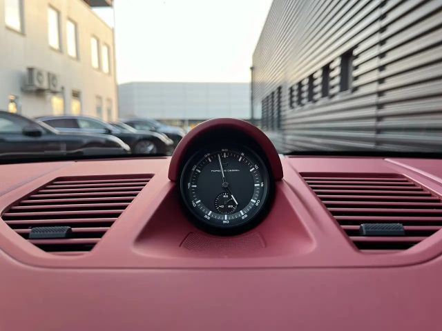 Porsche 992 4 Cabrio Carrera GTS