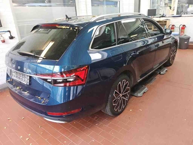 Skoda Superb 2.0 TDI Combi