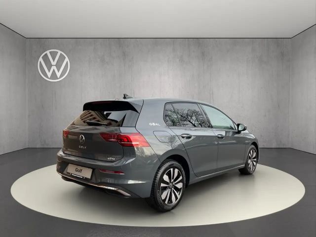 Volkswagen Golf 1.5 eTSI DSG Golf VIII
