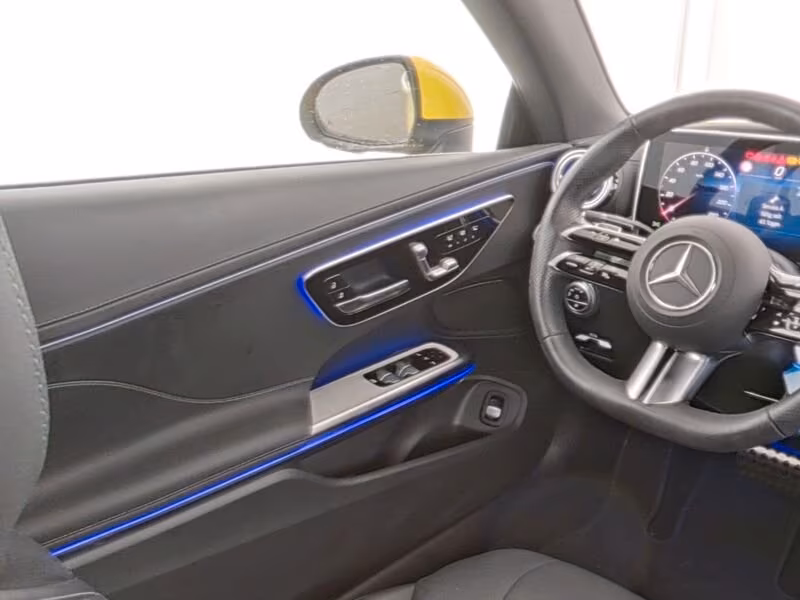 Mercedes-Benz CLE 300 4MATIC AMG Line