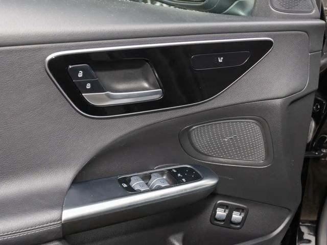 Mercedes-Benz C 300 C 300 e Estate