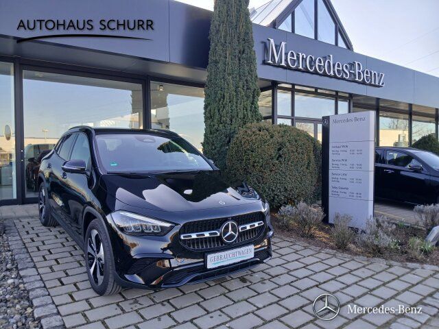 Mercedes-Benz GLA 180 