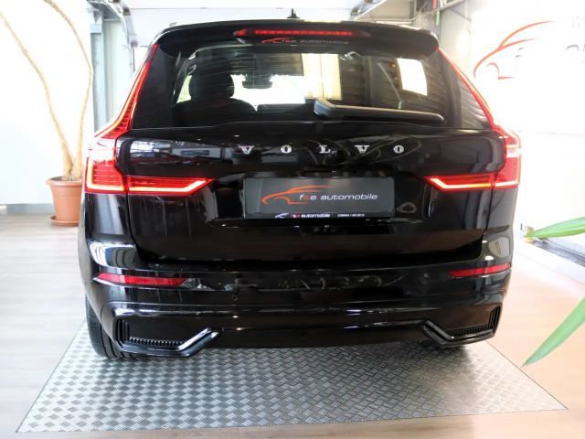Volvo XC60 AWD Dark Plus Recharge