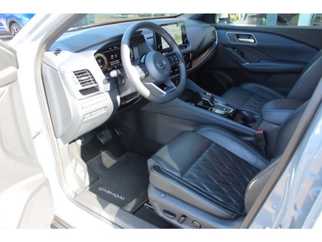 Nissan Qashqai DIG-T Tekna