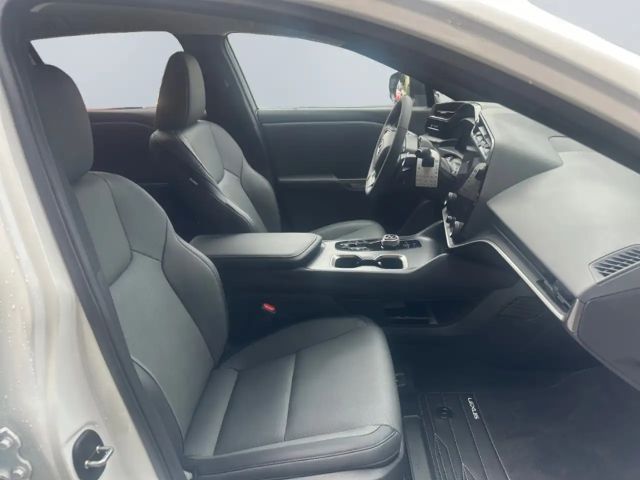 Lexus RZ Executive Line