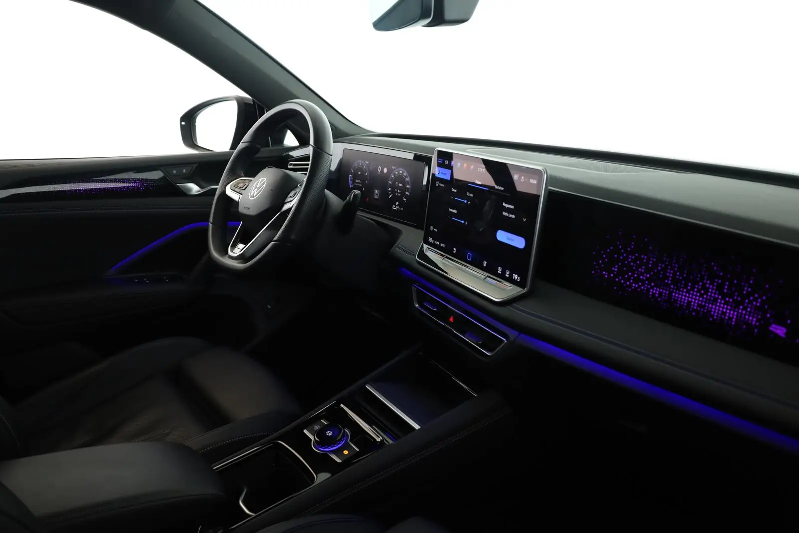 Volkswagen Tiguan 2.0 TSI DSG IQ.Drive R-Line