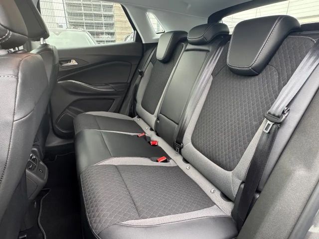 Opel Grandland X 1.6 Turbo