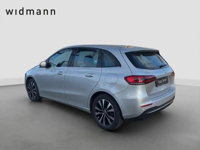 Mercedes-Benz B 250 B 250 e Style