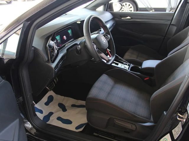 Volkswagen Golf DSG GTI
