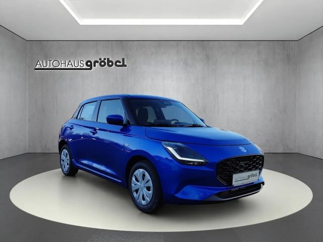 Suzuki Swift Club Hybrid