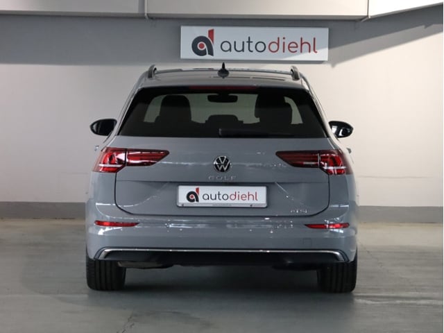 Volkswagen Golf 1.5 eTSI DSG Golf VIII Variant