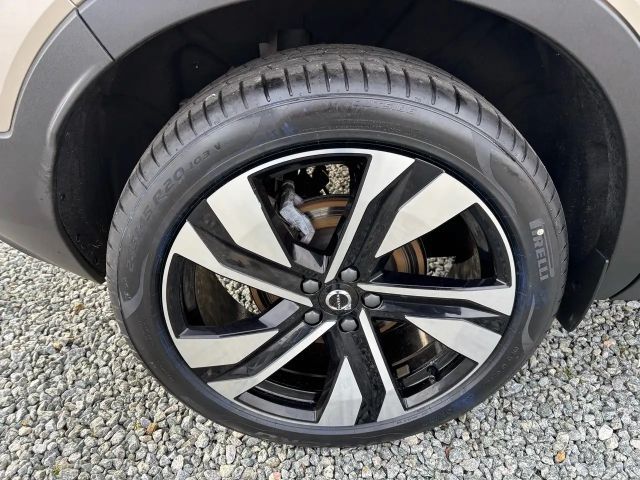 Volvo XC40 Dark Ultra