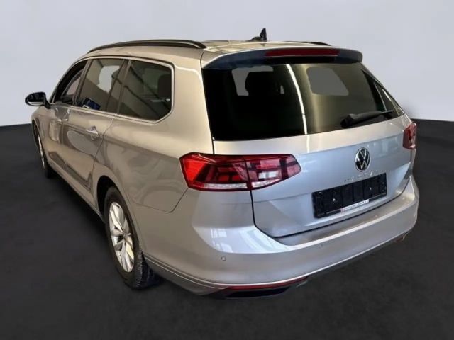 Volkswagen Passat 1.5 TSI Business DSG