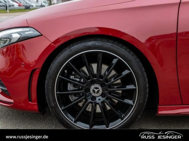 Mercedes-Benz A 250 4MATIC AMG Line