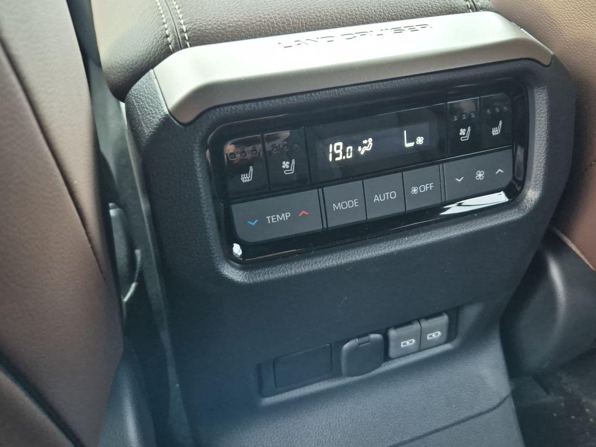 Toyota Land Cruiser 5-deurs Plus TEC-Edition