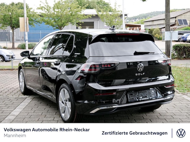 Volkswagen Golf 1.5 eTSI Golf VIII Sound