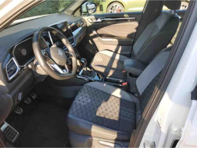 Volkswagen T-Roc 1.0 TSI Plus R-Line