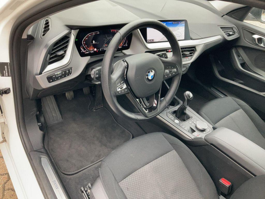 BMW 118 118i