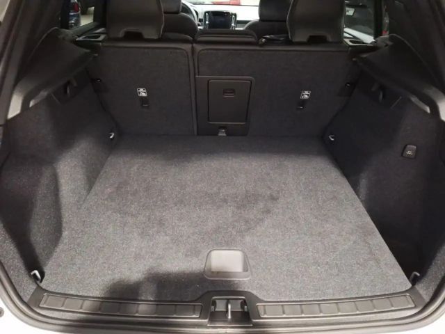 Volvo XC40 R-Design T5