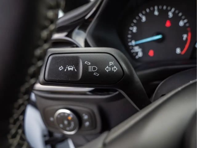 Ford Fiesta C & C 1.1L 75PS KLIMA SYNC PDC SHZ LED