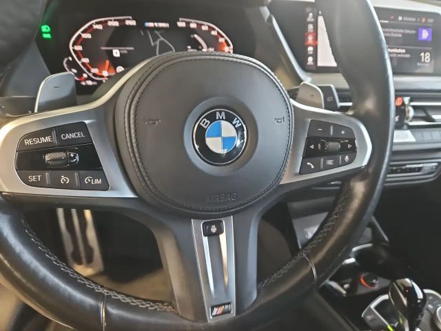 BMW 135 Sedan xDrive
