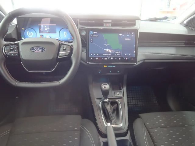 Ford Puma EcoBoost Titanium