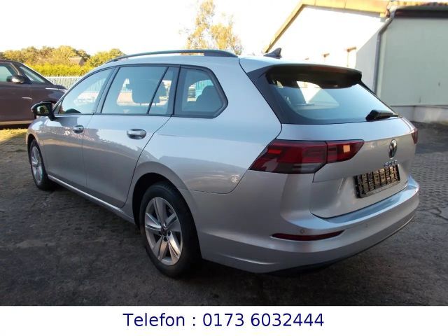 Volkswagen Golf DSG Golf VIII Life Variant