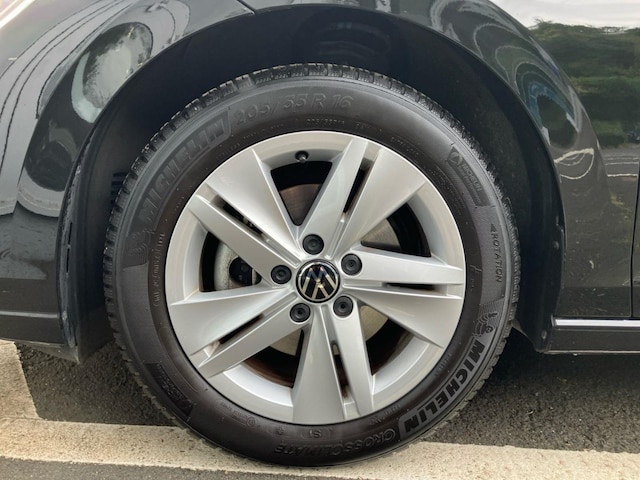 Volkswagen Golf 1.5 TSI Golf VIII Life