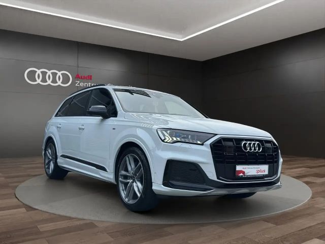 Audi Q7 50 TDI Quattro S-Line