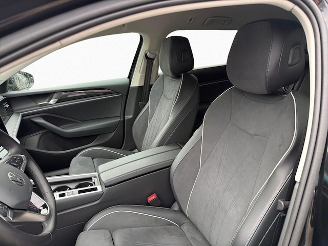 Volkswagen Passat 1.5 eTSI Business DSG