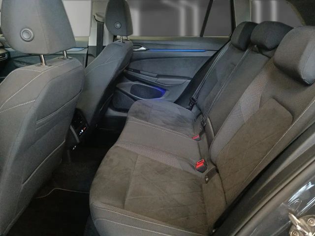 Volkswagen Golf 2.0 TDI DSG Golf VIII Style