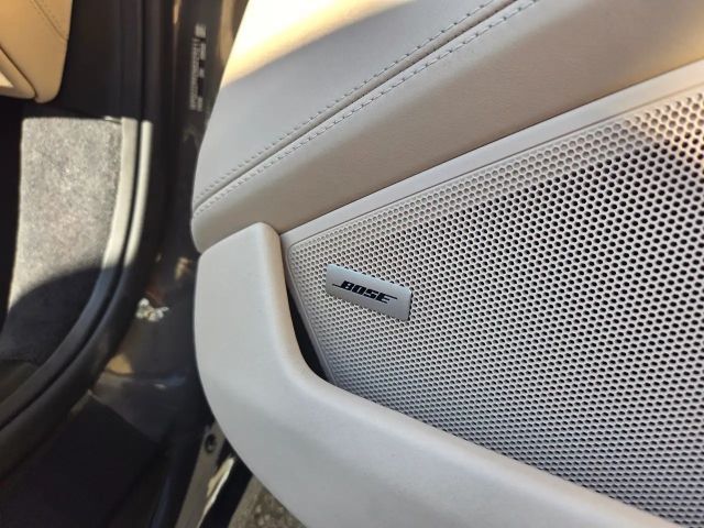 Porsche 992 4 Cabrio S Targa