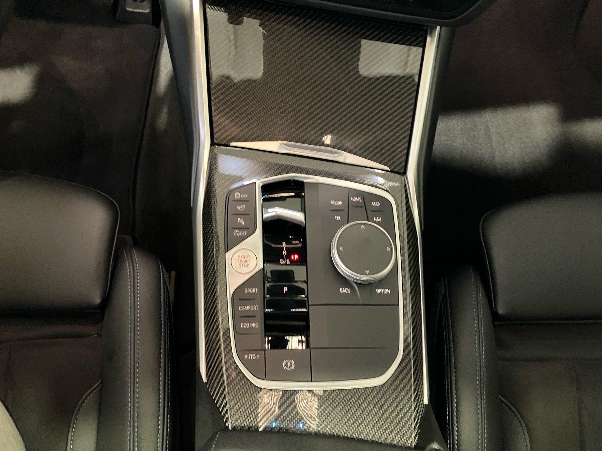 BMW 330 330i Sedan xDrive