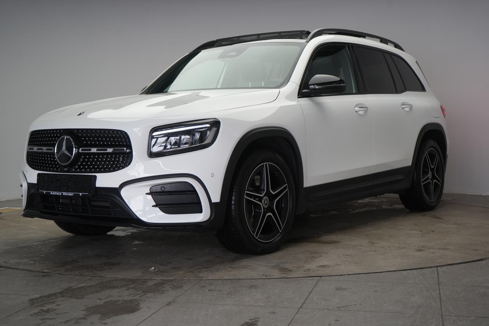 Mercedes-Benz GLB 220 AMG Line GLB 220 d