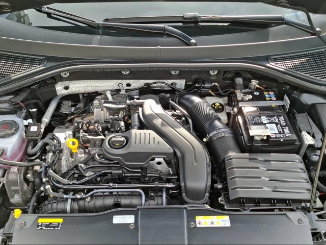 Volkswagen T-Roc 1.5 TSI DSG IQ.Drive R-Line