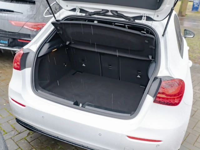 Mercedes-Benz A 180 Progressive