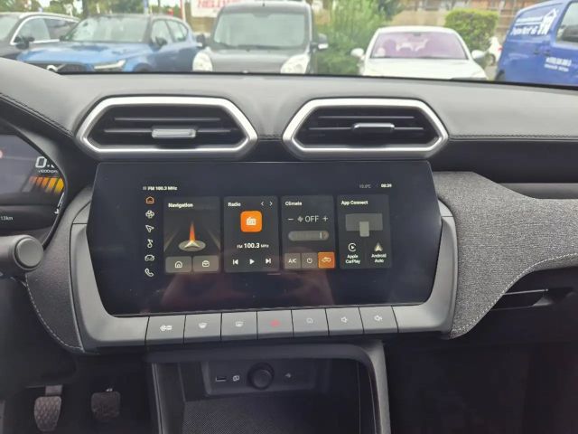 MG ZS Standard range