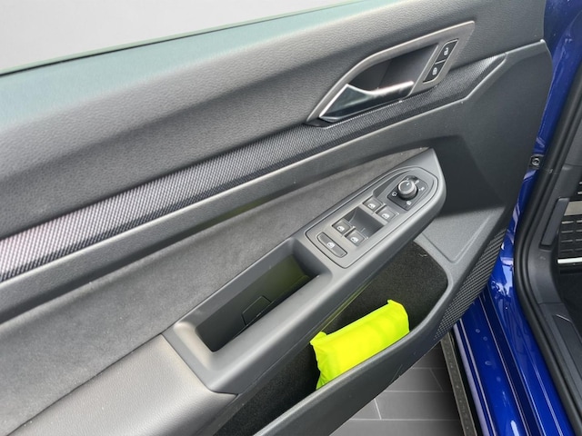 Volkswagen Golf DSG R-Line