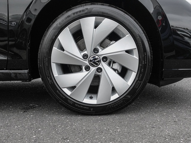 Volkswagen Golf 1.5 TSI