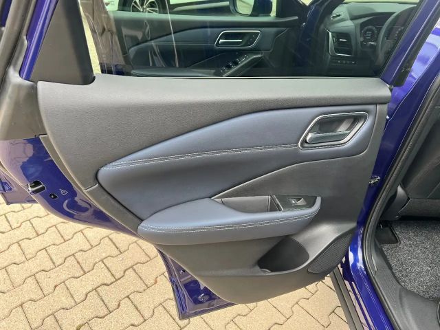 Nissan Qashqai DIG-T Tekna