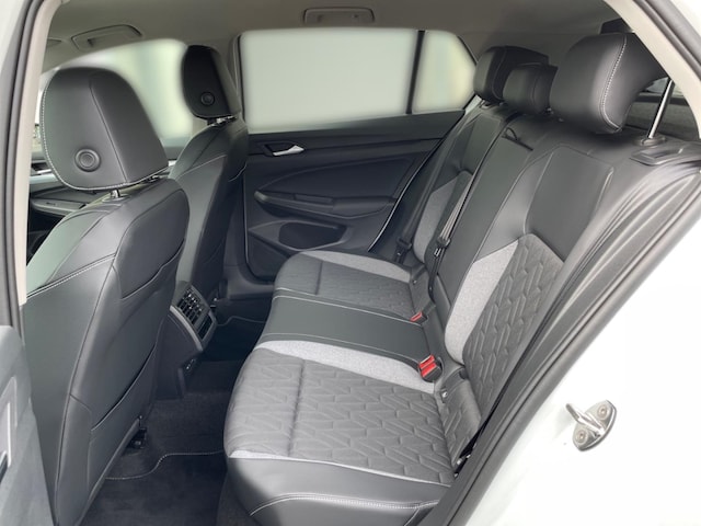 Volkswagen Golf 1.5 TSI Golf VIII