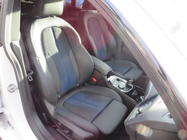 BMW 220 220i Coupé Gran Coupé M-Sport Sedan