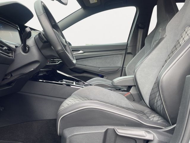 Volkswagen Golf 2.0 TDI Golf VIII R-Line Variant